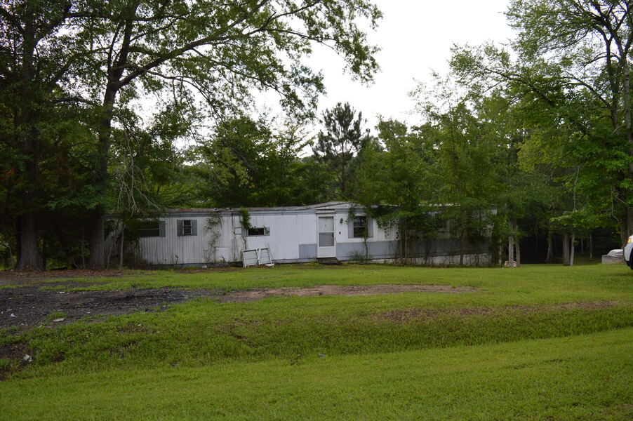 2335 Rolling Hills Road     0.69 acre lot